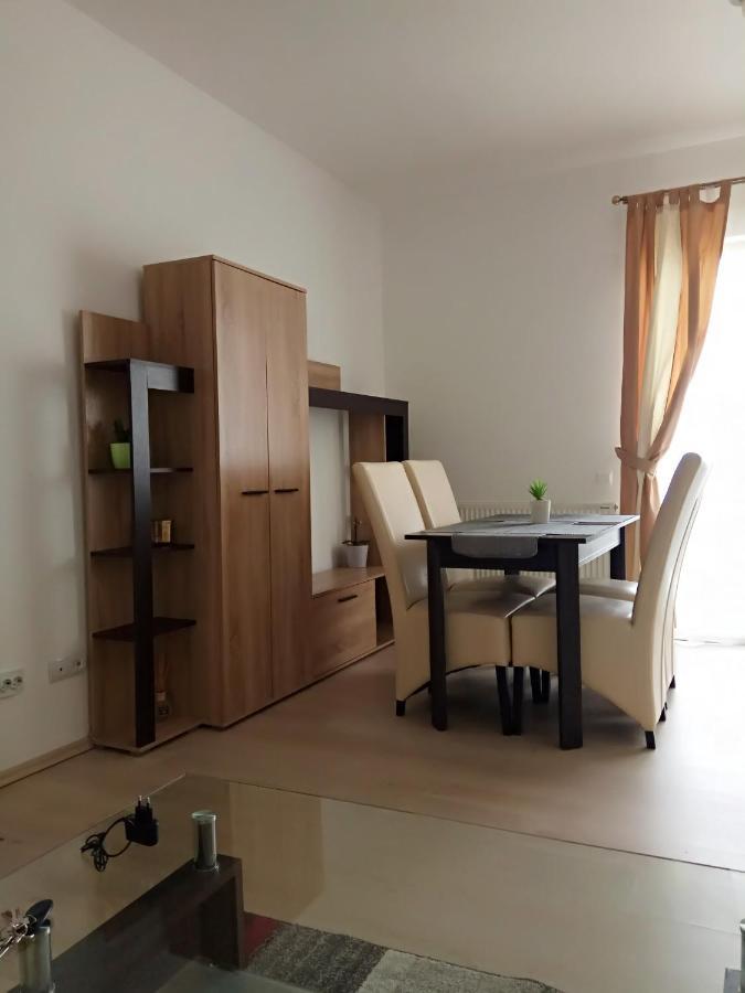 Park Lake Residence คลูจ-นาโปกา ภายนอก รูปภาพ